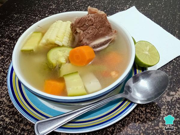 Caldo de Res